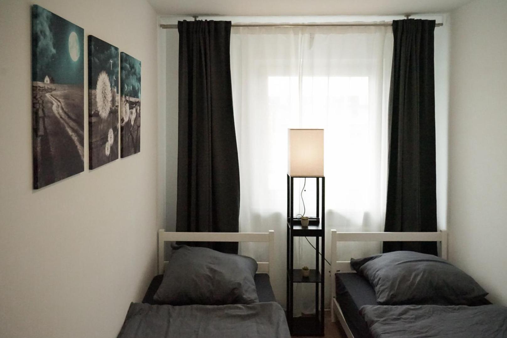 Moeblierte 3-Zimmer-Wohnung Nahe Duesseldorf In Duisburg-Sued Ngoại thất bức ảnh